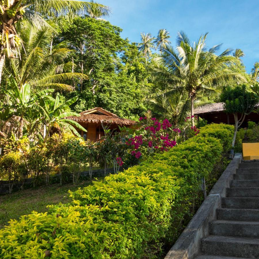 Bitung K2 Lembeh Dive Resort מראה חיצוני תמונה