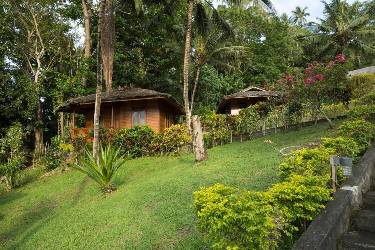 Bitung K2 Lembeh Dive Resort מראה חיצוני תמונה